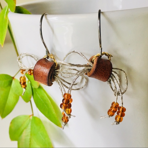 Caramel and Silver Bows Leather Center Earrings - Picture 3 of 5